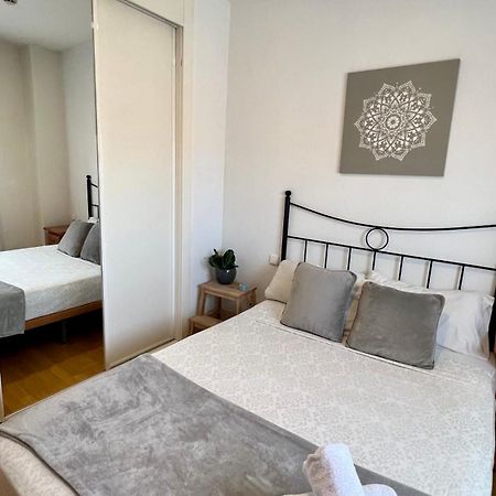 Deyanira Suite, Aeropuerto, Ifema Madryt Zewnętrze zdjęcie