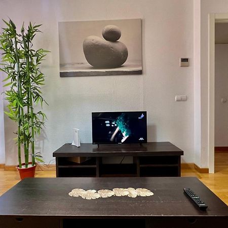 Deyanira Suite, Aeropuerto, Ifema Madryt Zewnętrze zdjęcie